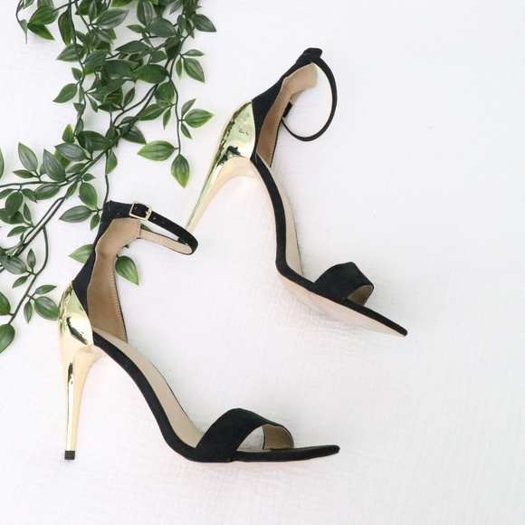 Zara Shoes - Zara Gold and Black Heels 7.5